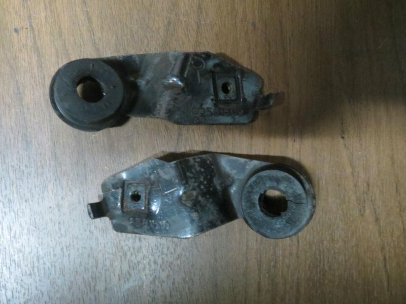 1995 2005 pontiac sunfire upper radiator bracket mount set oem 95 96 97 98 99 00