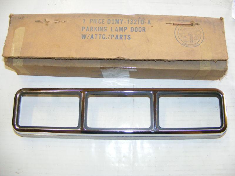 1970 mercury park lamp door rh or lh  nos new old stock