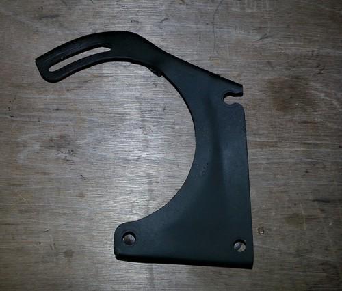 Jeep alternator bracket  258  4.2 cj7 wrangler 6 cyl yj  76-90 good condition