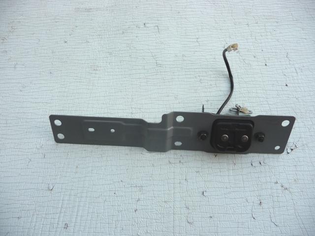 03-09 nissan 350z convertible on body trunk latch lock oem