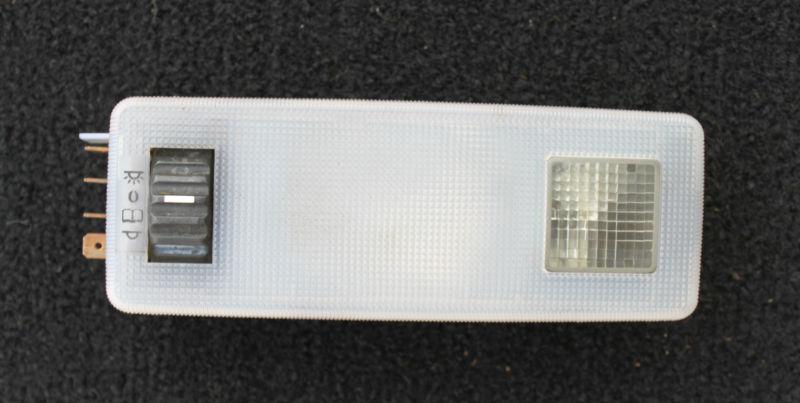 Mercedes benz w123 300d 300cd 300td w126 300sd w201 190e interior map light