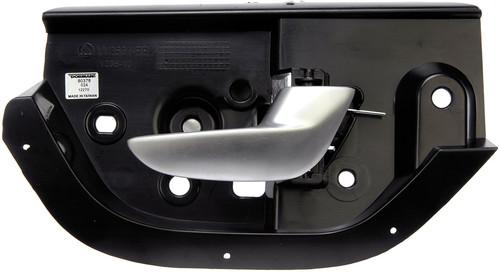 Int door handle s60 v70 rear rh, chrome lever black housing platinum# 1230206