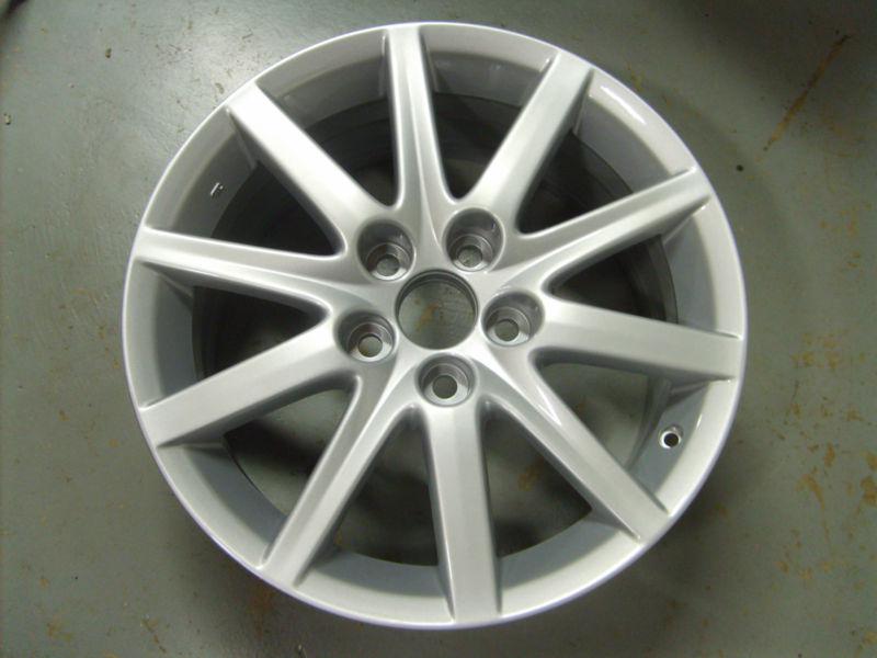 2006-2007 lexus gs300/gs350 wheel, 17x7.5, 10 spoke full face painted silver