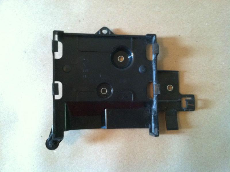 12 13 2012 2013 yamaha yzf r1 plastic mount bracket