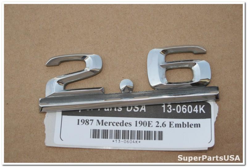 1987 mercedes 190e 2.6 emblem   13-0604k