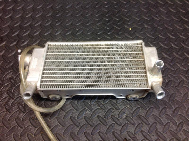 Crf250r right radiator 2004 crf250 crf 250 250r fill side a39