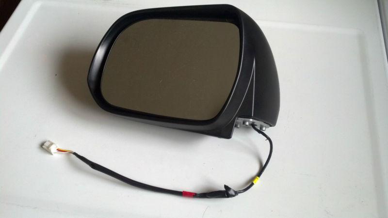 2011 toyota sienna mirror - driver side - black - oem