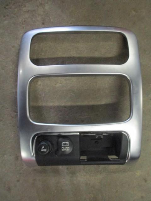 2002 jeep liberty limited polished dash center radio bezel oem 02 03 04