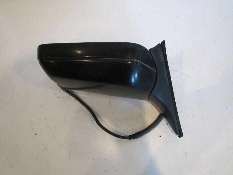 87 88 nissan maxima passenger side view mirror power 194430