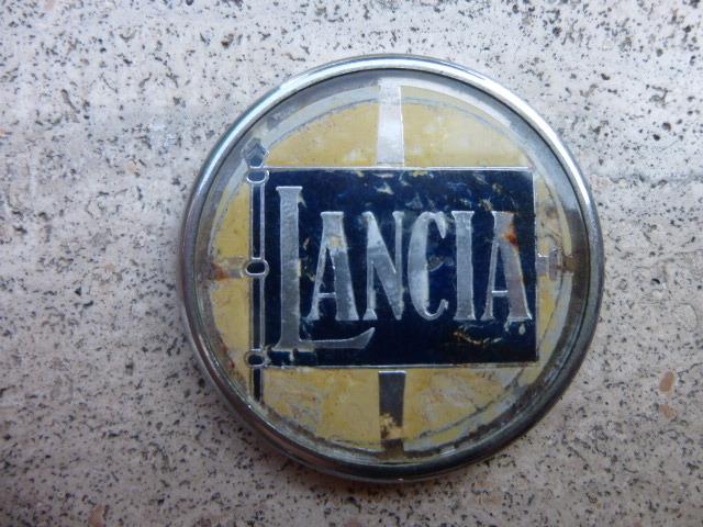 Old badge fiat very rare lancia group fiat car italy cm. 4 - 50's