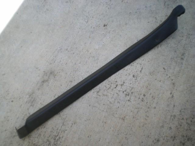 Porsche 911 rear quarter window trim passenger (right) side