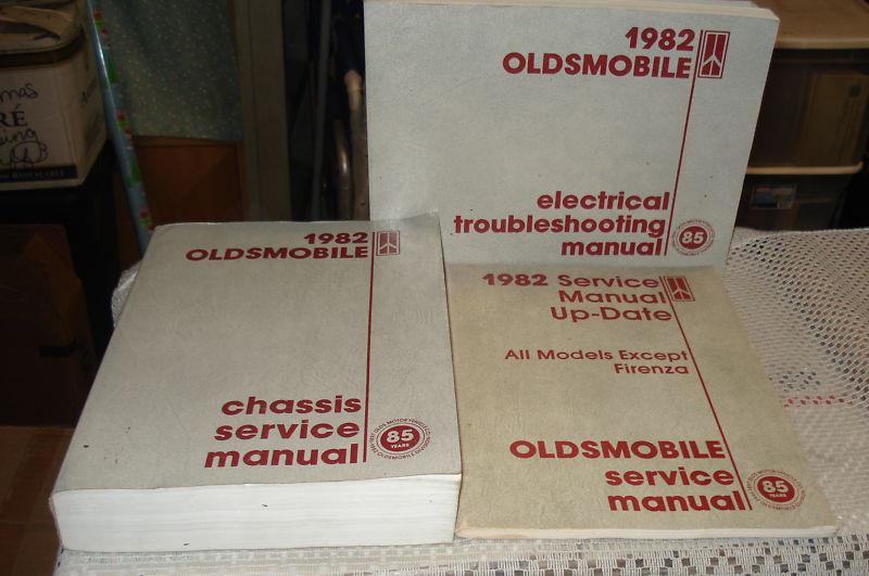 1982 oldsmobile shop manual set 3 service books original rare service elect updt