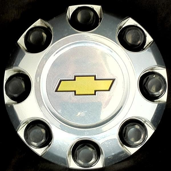 07-11 chevrolet silverado suburban 2500 / 3500 8 lug polished center cap 9596342