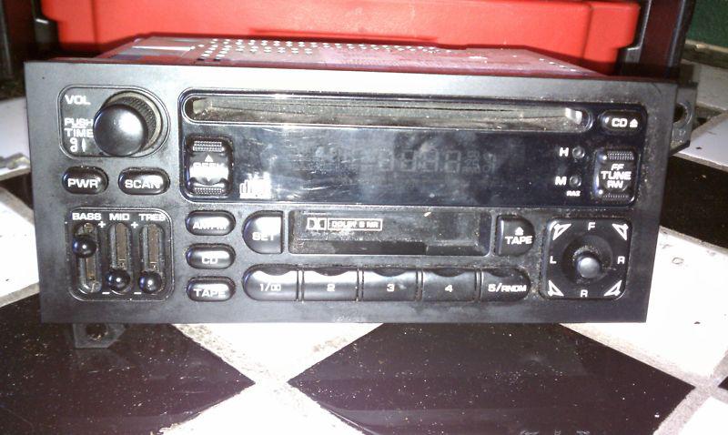 97-00 chrysler town & country cassette cd radio oem lkq