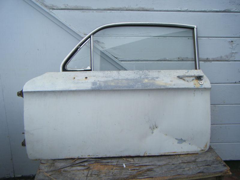 Gm chevrolet corvair 1961-64 drivers side door