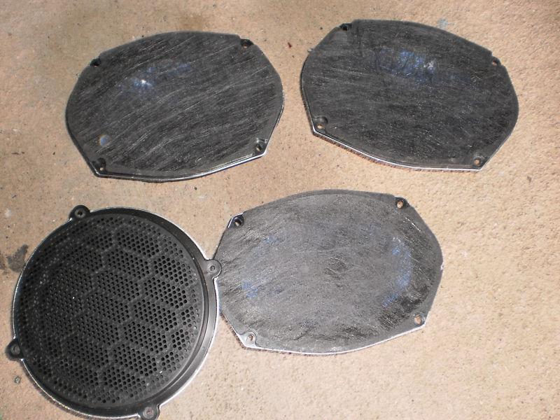  11 12 dodge charger oem speakers/sub 4 speakers total