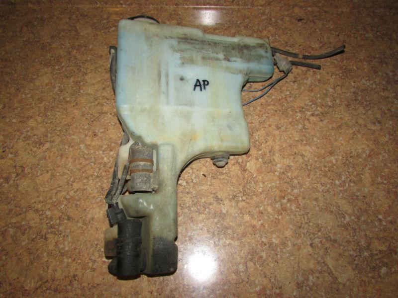 Toyota 4runner surf truck windshield washer tank bottle with pump motor 1990-95"