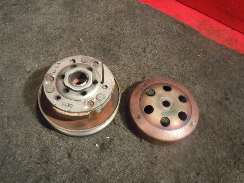 2001 honda elite ch80 centrifugal clutch & bell @ moped motion