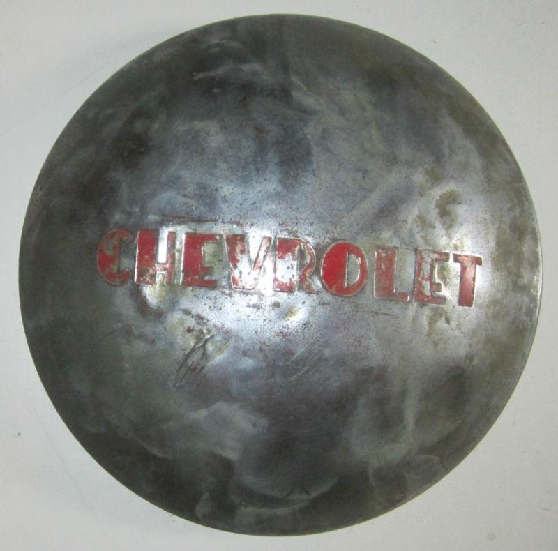 Vintage chevrolet chevy hub cap wheel cover item 2