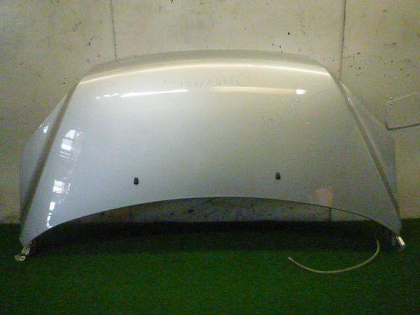 Toyota voxy 2005 hood [1210500]