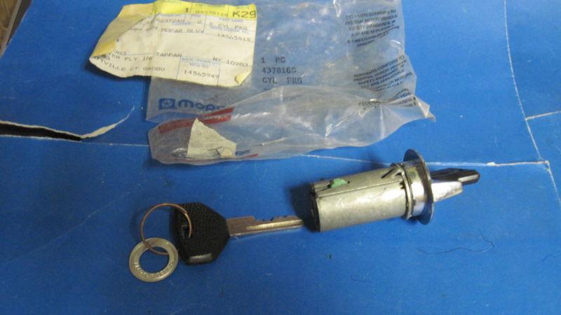 Mopar steering wheel lock+key pkg.1986-1990 ramcharger,vans,dakota,trucks n.o.s.