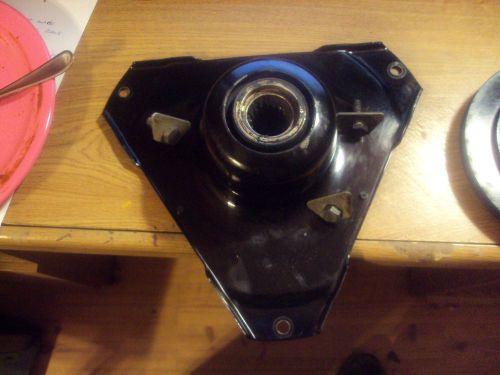 Mercruiser  2.5l 3.0l 4 cyl drive coupler