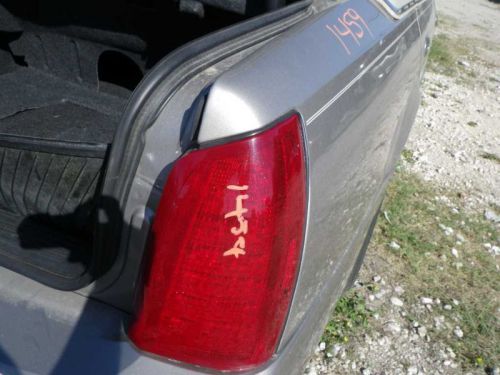 00 01 02 03 04 05 deville right passenger side * tail light 37584 oem 37584