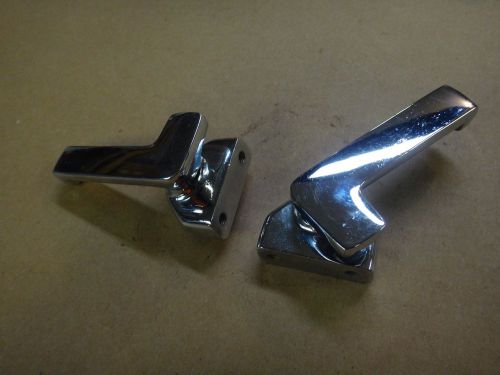 Cessna 172 chrome (2) side window latchs for door lh  nos