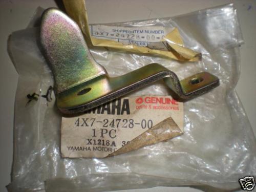 Nos yamaha xv750 xv920 seat bracket 4x7-24728-00