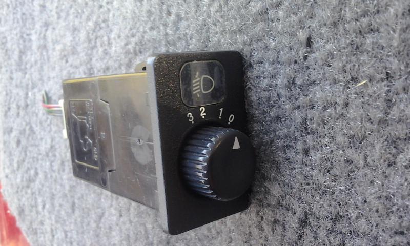 Ford festiva/kia pride dashboard headlight tilt switch