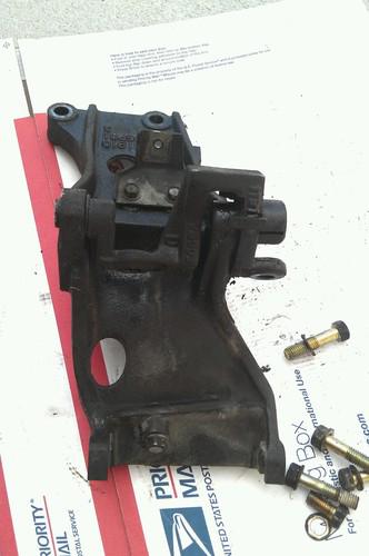 1988 nissan 300zx ac bracket 