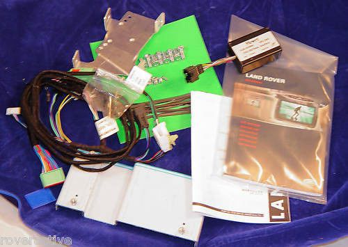 Land rover brand genuine lr3 2005-2009 dvd installation system kit new