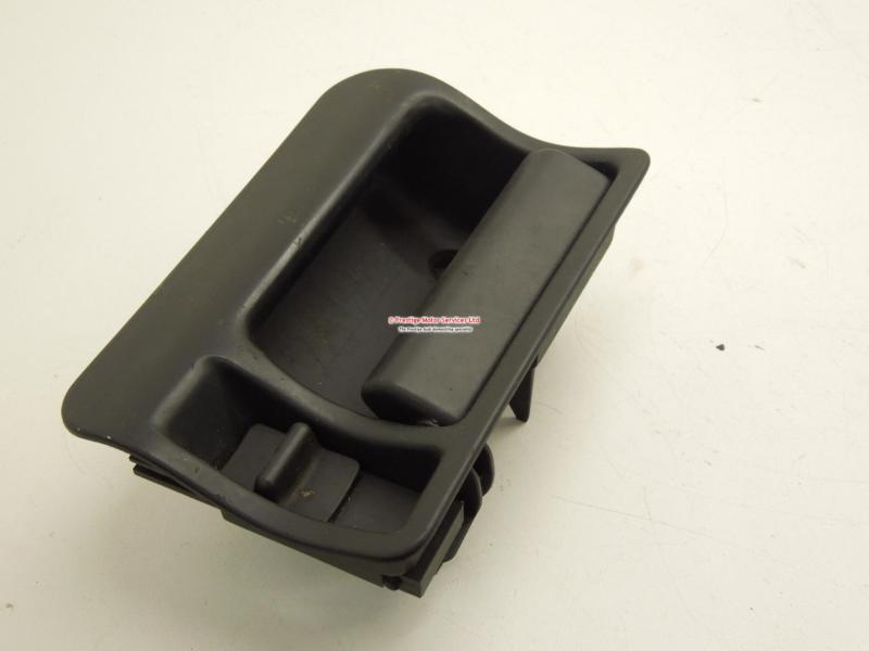 Audi a6 c5 avant 7 seater tailgate boot release handle 4b9827691