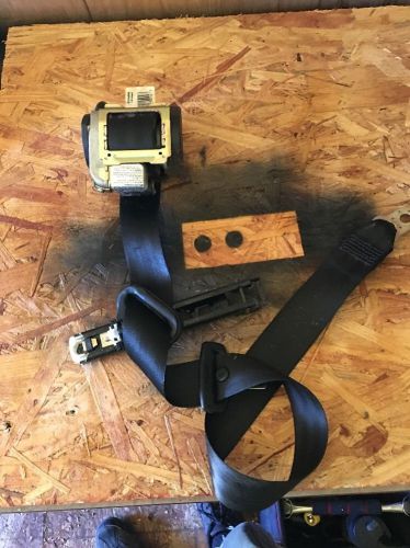 Audi a4 b5 1.8 -  rear seat belt - driver side