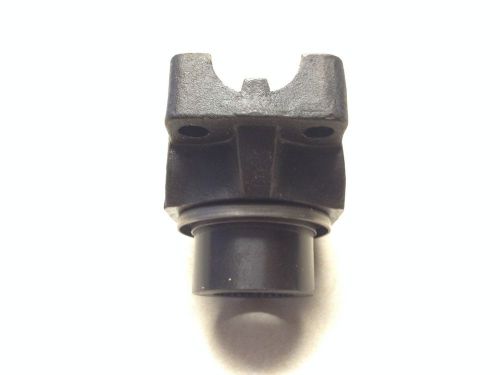 Strange -dana 60 series  pinion yoke - with 29 spline / 1350 u/joint  pt# u-1600