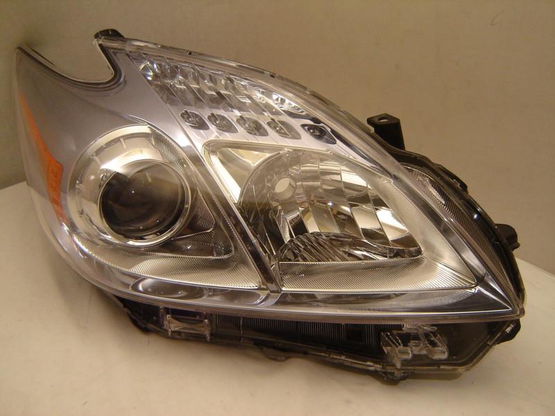 Toyota prius right halogen headlight 10 11 oem