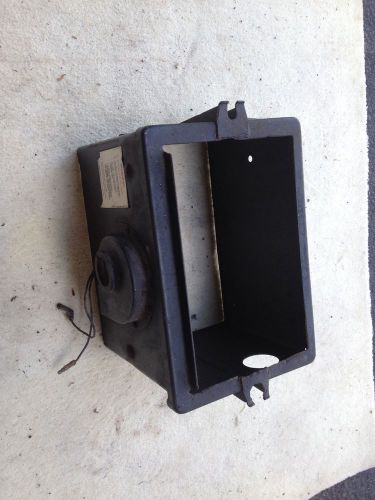 1979 jaguar battery cooling box