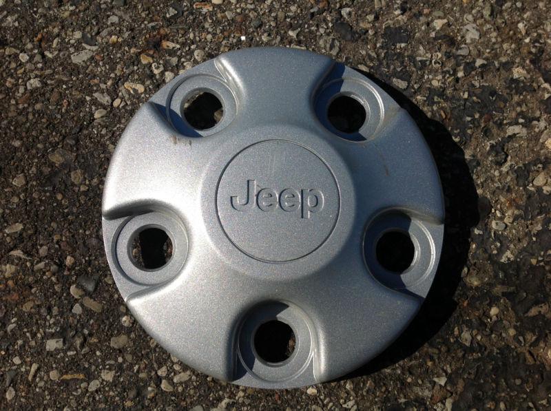 Used 04-12 jeep wrangler liberty center cap oem factroy 1ah90trmac