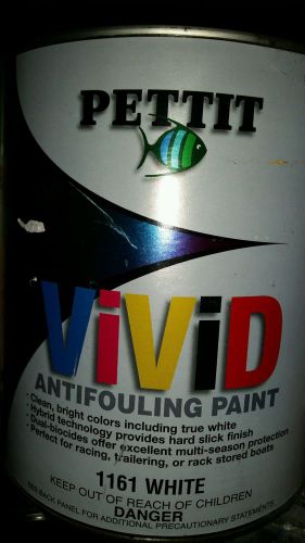 Vivid white paint, gallon bottom paint