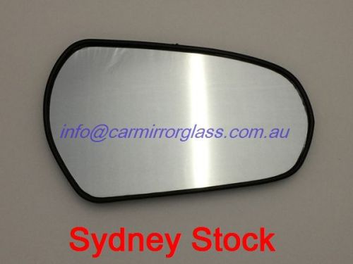 Right driver side nissan maxima  (j31) 2003 - 2009 mirror glass with base