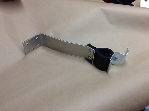 1967 1968 camaro muffler exhaust bracket hanger