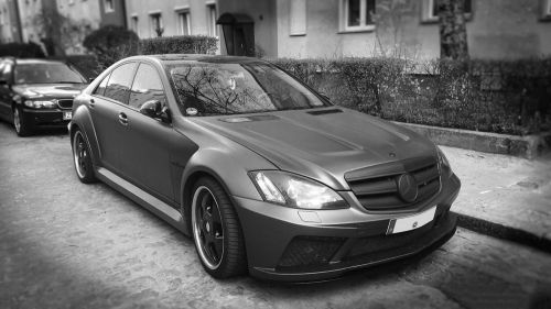 Mercedes-benz s w221 black series full body kit