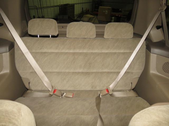 1999 honda odyssey rear seat belt & retractor only 3rd row left tan