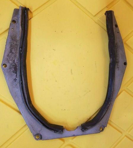 1983 johnson evinrude 235 hp lower cowl cover frame 327668 0327668