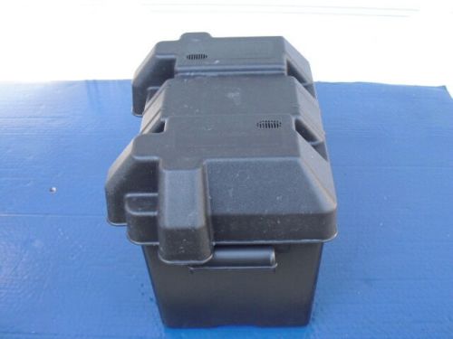 Nice attwood sea guard boat/marine/auto vented battery box with mount $13.99