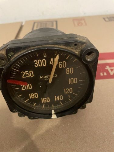 Vintage aircraft airspeed indicator