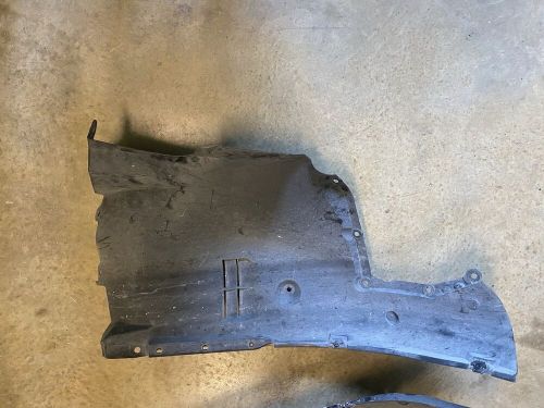 Nissan gtr r35 63842-62b0a and 63843-62b0a  front fender liner half