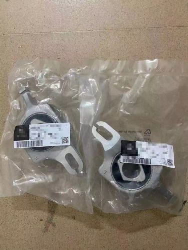 Suspension arm bush for mercedes benz x166 w166 1663300143 1663300243 pair，