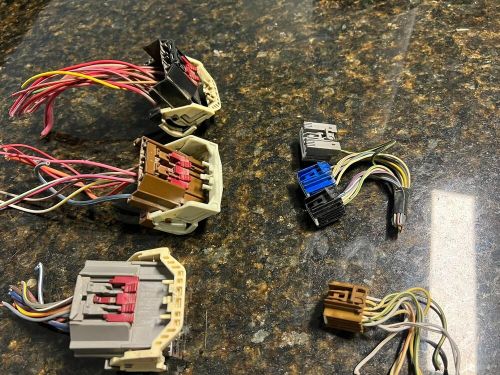 Wiring harness plug connector 06-08 dodge ram fuse box tipm pigtail p068028002ab