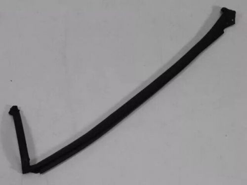 Genuine mopar door glass weatherstrip right 5174506aa